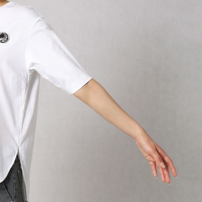 ハイゲージクリアスムース　ブローチ付きＴシャツ（２８７７ＴＹ１６）