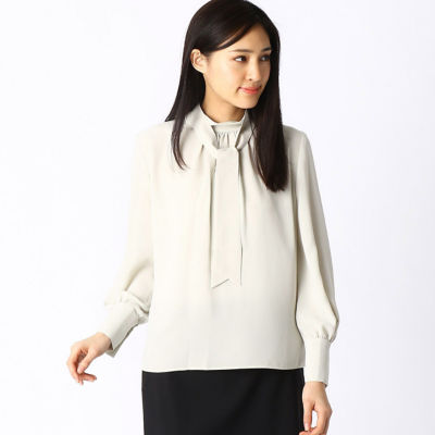 ＜COMME CA TALL (Women/大きいサイズ)＞ハイネックボウタイブラウス（３４０１ＨＯ０１）