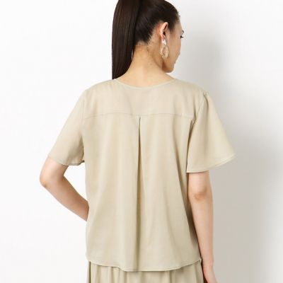 〔ＴＡＬＬサイズ〕【セットアップ対応】サテン　タックブラウス（３４０７ＨＴ０８）