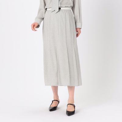 〔　ＴＡＬＬサイズ　〕　【セットアップ対応】バックサテンアムンゼン幾何小紋柄　スカート（３４３８ＦＧ１０）