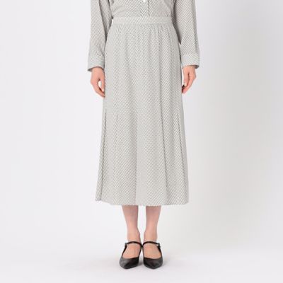 〔　ＴＡＬＬサイズ　〕　【セットアップ対応】バックサテンアムンゼン幾何小紋柄　スカート（３４３８ＦＧ１０）