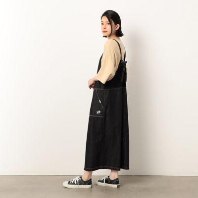 ＜COMME CA ISM (Women)＞デニム　ジャンパースカート（ロゴ刺しゅう）（５２３１ＯＥ７１）
