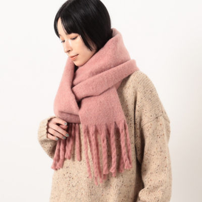 ＜COMME CA ISM (Women)＞ふわふわ　ボリューム　マフラー（５２８２ＲＥ７４）