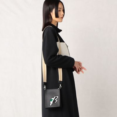 ＜β (Women)＞よりかかりネコワッペン付き　ショルダーバック（７７０１ＲＢ０１）