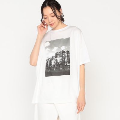 ＜β (Women)＞セーヌ川プリント　Ｔシャツ（７７０５ＴＧ０４）