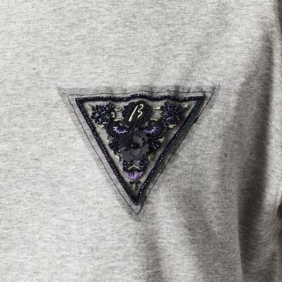 ミニ裏毛刺繍パーツ付き　プルオーバー（７７０５ＴＴ１６）