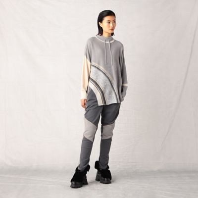 β ベータ雪柄ニットプルオーバー