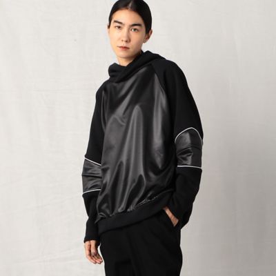 ＜β (Women)＞ウルトラブラッシュ　フーディプルオーバー（７７１３ＥＥ２０）