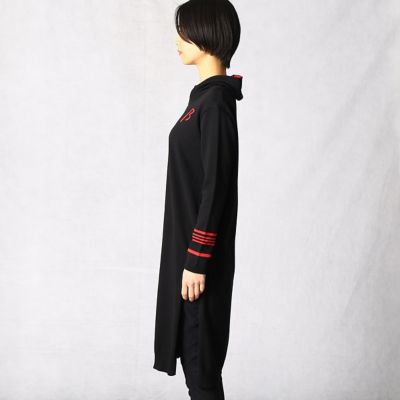 配色ロゴ入りフーディワンピース（７７７７ＩＴ０８）