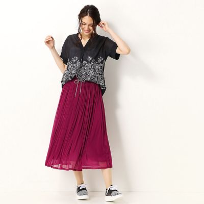 〔　＋サイズ　〕　ラミーコットンエンブロイダリー　シアー刺繍のシンプルシャツ（７８０２ＨＨ０２）
