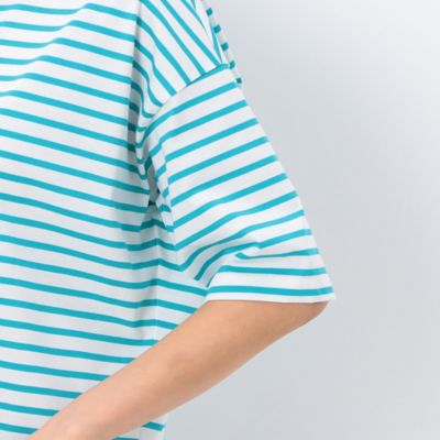 〔　＋サイズ　〕　プレーティング天竺ボーダー　後ろＶネックカットソー（７８２１ＥＣ１９）