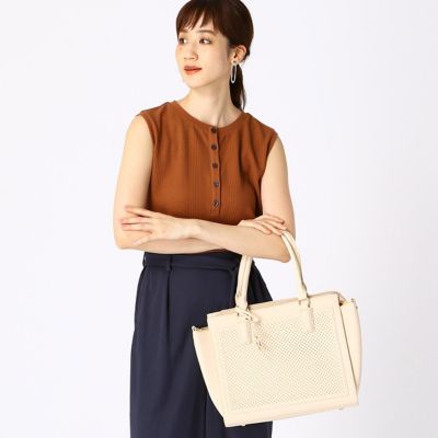 ２ｗａｙ パンチング トートバッグ ａ４対応 ９５２０ｂｐ２４ 三越伊勢丹オンラインストア 公式