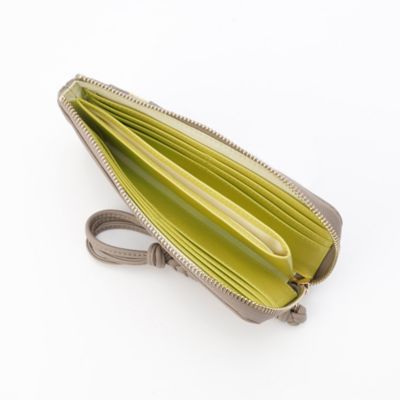 ストラップ付き　長財布（９５３０ＷＧ０２）