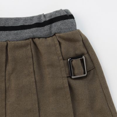 黒いキュロット ベルト付き サイドポケット 黒いキュロット ベルト付き サイドポケット