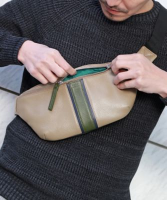 レザーボディバッグ メンズバッグ斜めがけレザー ２００１４６２４２１ Takeo Kikuchi タケオキクチ ボディバッグ ウエストポーチ の通販 三越オンラインストア