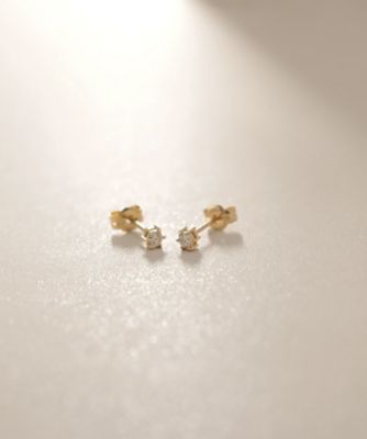 ＜COCOSHNIK (Women)＞Ｋ１８ダイヤモンド　６本爪　スタッドピアス（２００１６０９５３１）