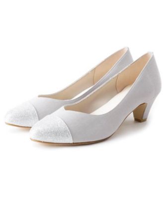 ＜GROVE (Women)＞【２２．０－２５．０まで】やわここち（Ｒ）Ｖカットパンプス（５ｃｍ）（２００１６１８１７２）