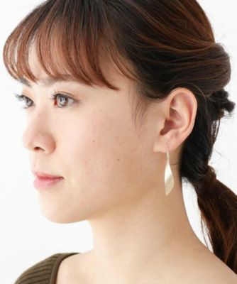 Ｋ１０スターダストプレート　フェザーひねり　フックピアス（２００１７１３２９４）