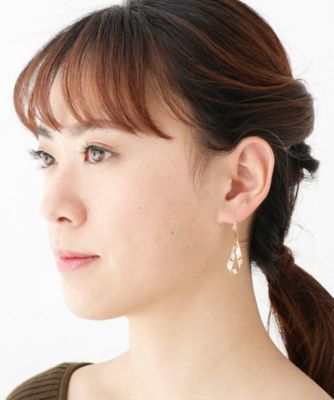 Ｋ１０平板ひねり　トラベーズ　フックピアス（２００１７１３２９６）