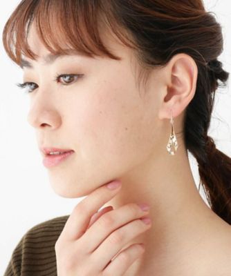 Ｋ１０平板ひねり　トラベーズ　フックピアス（２００１７１３２９６）