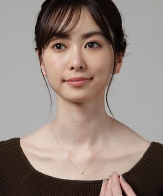 Ｋ１８ダイヤモンド　クラスター取巻き　スクエアネックレス大（２００１８６０２６５）
