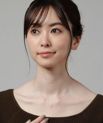 Ｋ１０ダイヤモンド　クラスター取巻き　スクエアネックレス（２００１８６０２７７）