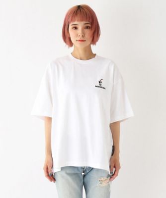 イラストレーター トチハラユミ 限定 バックプリント半袖ｔシャツ ２００１８８１２９７ 三越伊勢丹オンラインストア 公式