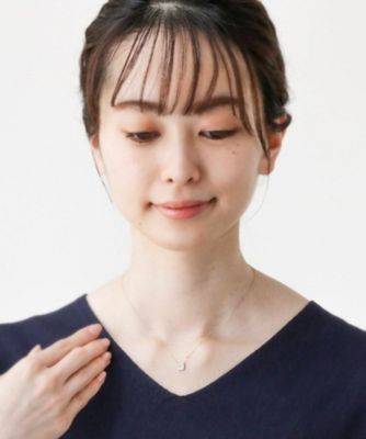 Ｋ１８ダイヤモンド　クッションシェイプ　ネックレス（ＹＧ×ＷＧ）（２００１８８２５６４）