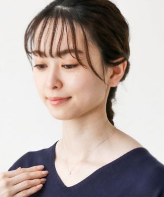 Ｋ１８ダイヤモンド　クッションシェイプ　ネックレス（ＹＧ×ＷＧ）（２００１８８２５６４）