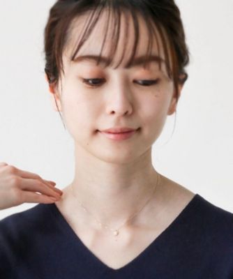 Ｋ１８ダイヤモンド　バゲットカット取り巻き　ネックレス（２００１８８２５６７）