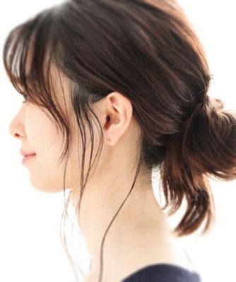 Ｋ１０ダイヤモンド　グラデアーチ　ポストフープピアス（２００１９０４４８８）