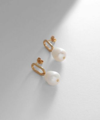 ＜COCOHNIK ONKITSCH (Women)＞シルバー　淡水バロックパール　チェーンリンク　ショートピアス　ＧＰ（２００２１３８６１１）