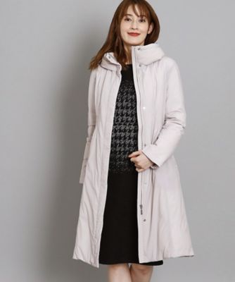 【リサイクルダウン／撥水加工／ステッチレス】細見えシルエット、カジュアルすぎないダウンコート（２００２１９０１７４）