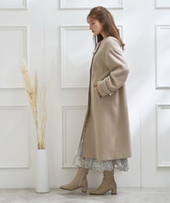 ふんわり軽やか、高混率ウール素材】ポイントパール調ロングコート 