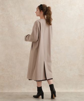 ふんわり軽やか、高混率ウール素材】ポイントパール調ロングコート 