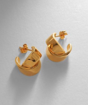 ＜COCOHNIK ONKITSCH (Women)＞シルバー　フォールディングピアス　オーバーラップ　ＧＰ（２００２２３７８１２）