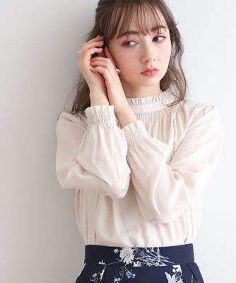 シャーリングフリルネックブラウス シャーリングフリルネックブラウス | NATURAL BEAUTY BASIC