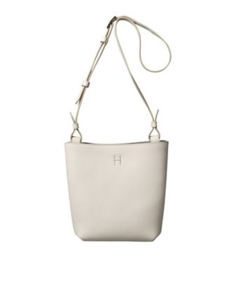 ＜HIROFU (Women)＞【ポルタ】レザーショルダーバッグ　Ｓ　本革（商品番号：Ｐ２５－３５４２０）（２００２２５１０３１）