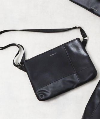 希少✨MCM ロゴ金具 サコッシュ 斜め掛け サフィアーノレザー ブラック 希少✨MCM ロゴ金具 サコッシュ 斜め掛け サフィアーノレザー