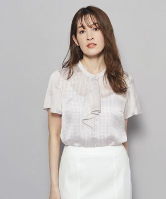 ＜COUP DE CHANCE (Women)＞【洗える／一枚着／ジャケットイン／通勤／幾何柄】女性らしいフリルデザインブラウス（２００２２７５７３２）