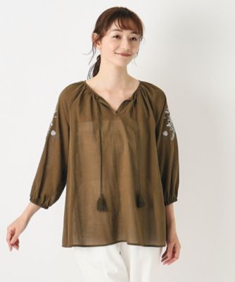 【刺繍入り／コットン１００％／洗える】エロンビーポージー柄ブラウス（２００２３３０３３３）