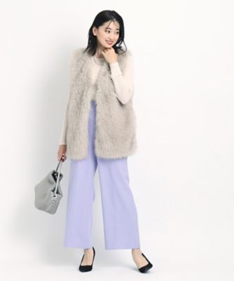 フェイクファー】女性らしいトレンドコーデが叶う シンプル