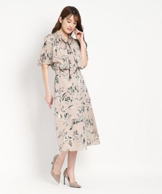 【洗える／日本製／秋まで着られる／花柄／セットアップ可】エアリーな着心地、女性らしいボウブラウス（２００２３６５９９７）