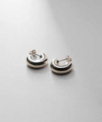 ＜COCOHNIK ONKITSCH (Women)＞シルバー　ホロウフープピアス　ラウンドＳ（２００２３７３１５４）