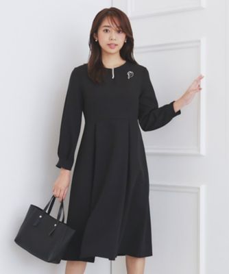 ＜index (Women)＞＜通勤・セレモニー対応＞キーネックパール調フレアワンピース【洗濯機洗い可／イージーアイロン】（２００２３７５０３９）