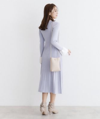 ⭐︎美品☆AMOMENT ワンピース 美人百花掲載》パール調デザインバイカラーニットワンピース