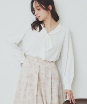 ＜index (Women)＞ストレッチラッフルボウタイブラウス【洗濯機洗い可／防シワ】（２００２４０６８１３）