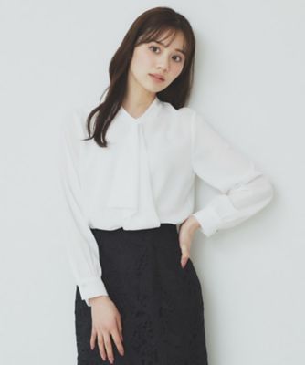 ＜index (Women)＞《美人百花掲載》アシンメトリーボウタイブラウス【洗濯機洗い可／防シワ】（２００２４０６８２０）