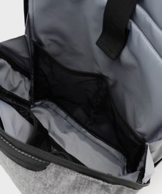【薄型／満員電車対応】１０ポケット軽量バックパック　ＯＮ・ＯＦＦ兼用／ＰＣポケット付き（２００２４１１４８１）