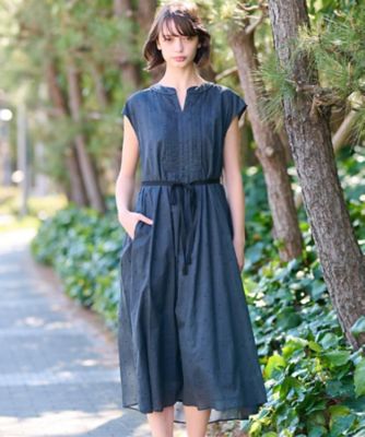 ＜DRESSTERIOR (Women)＞【ポケット付／きれいめ】ドット刺繍タックワンピース（２００２４１５０６６）
